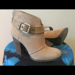 Jessica Simpson booties